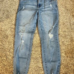 Blue Skinny Jeans with Distressed Details